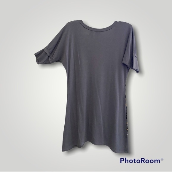 EUC animal printed tunic - Picture 3 of 3